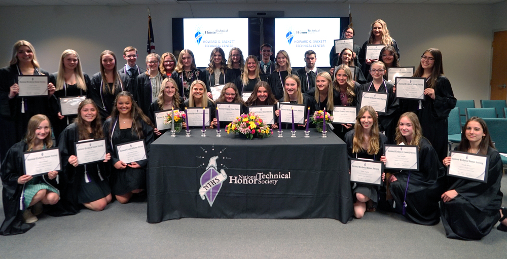 NTHS Inductees Group Photo 